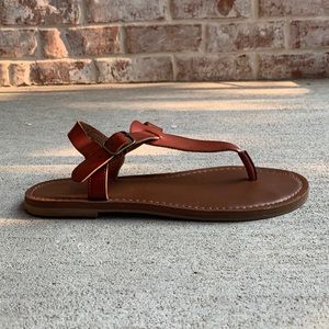 Universal Thread Tan Leather Sandals/Flats